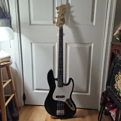 ELECTRIC BASS MIM