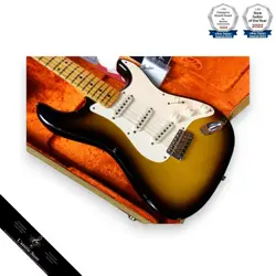 FENDER 1956 STRATOCASTER RELIC 2TONE SUNBURST ELECTRIC GUITAR  2006