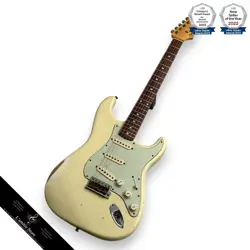 FENDER CUSTOM SHOP 1961 STRATOCASTER RELIC OLYMPIC WHITE 2011 MODEL