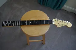 FENDER SQUIER CLASSIC VIBE 60S JAZZMASTER NECK WITH TUNERS