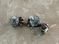 GUITAR BASS POTS