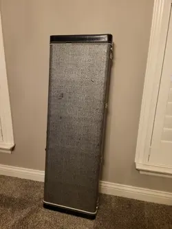 MUSTANG GUITAR COMPETITION