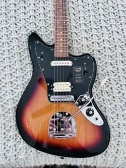 FENDER SUMMER NAMM 2019 PLAYER JAGUAR ELECTRIC GUITAR - 3-COLOR SUNBURST