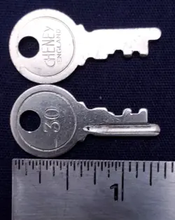 KEY #30 STRATOCASTER