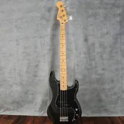 FENDER J PRECISION BASS MAPLE FINGERBOARD BLACK GOLD NO.DG308