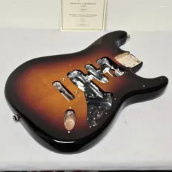 2022 FENDER AMERICAN PROFESSIONAL II STRAT ALDER BODY 3-TONE SUNBURST USA GUITAR