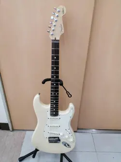 FENDER USA J.BECK UD STRAT OWT ELECTRIC GUITAR SAFE DELIVERY FROM JAPAN