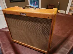FENDER BLUES DEVILLE 2X12 USA