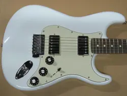 2010 FENDER BLACKTOP STRAT HH