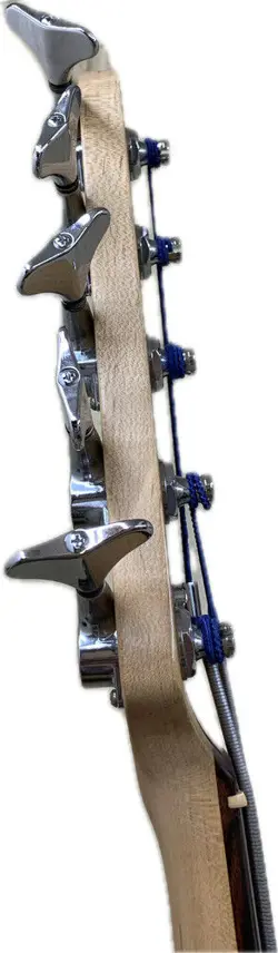 2005 FENDER STANDARD