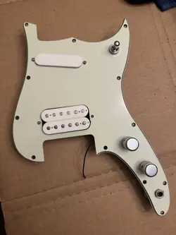 SONIC LOADED PICKGAURD