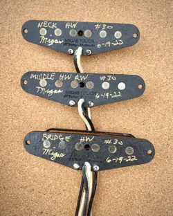 VINTAGE '59 FENDER STRATOCASTER HAND WOUND PICKUPS LACQUER POTTED LEFT HANDED