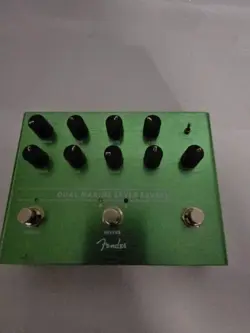 FENDER DUAL MARINE LAYER REVERB GUITAR EFFECTS PEDAL