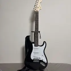 SQUIER BY FENDER ELECTRIC GUITAR AFFINITY SERIESTM #PFB5GK