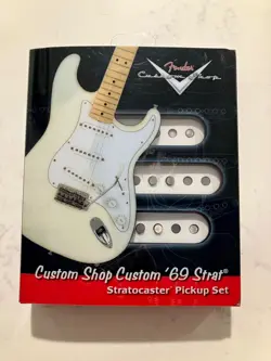 GENUINE FENDER CUSTOM SHOP '69 STRAT PICKUPS - SET OF 3, WHITE 099-2114-000 NOS