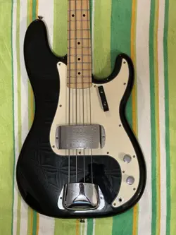 2020 FENDER PRECISION BASS PLAYER SERIES MIM MAPLE FRETBOARD