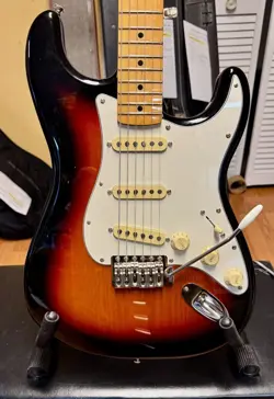 FENDER CLASSIC PLAYER 50'S STRATOCASTER  - 2024 (LUTHIER-BUILT)