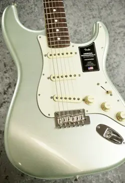 FENDER AMERICAN PROFESSIONAL II STRATOCASTER RW / MYSTIC SURF GREEN #GG5FM