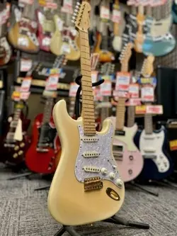 FENDER JAPAN STR-RK SWS RICHIE KOTZEN SEE THROUGH WHITE SUNBURST CIJ 2006-2008