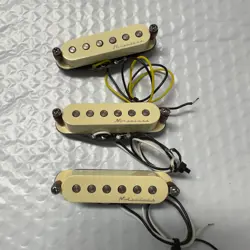 SET VINTAGE NOISELESS