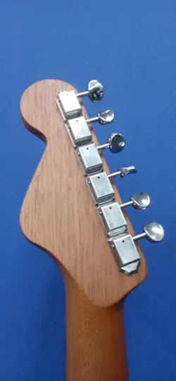 HIGHWAYSERIES PARLOR ACOUSTIC