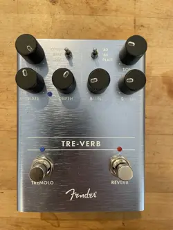 USED FENDER TRE-VERB DIGITAL REVERB TREMOLO GUITAR EFFECTS PEDAL