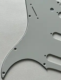 MODERN-STYLE STRAT SSS