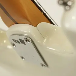 2019 STRATOCASTER ELECT