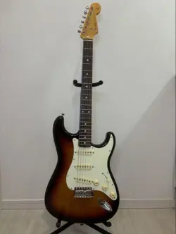FENDER JAPAN ST62-70TX STRATOCASTER 3TS S SERIAL ELECTRIC GUITAR USED FROM JAPAN