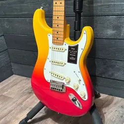 FENDER PLAYER PLUS STRATOCASTER ELECTRIC GUITAR - TEQUILA SUNRISE