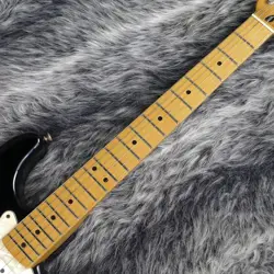 FENDER DELUXE POWERHOUSE STRATOCASTER BLACK 1998 TRACKING NUMBER