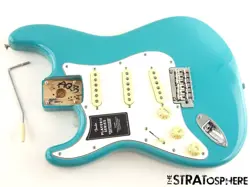 LEFTY FENDER PLAYER II STRATOCASTER STRAT LOADED BODY, ALDER STRAT AQUATONE BLUE