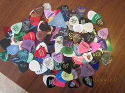 OVER 150 GUITAR