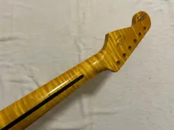 22 FRET YELLOW FLAME MAPLE ELECTRIC GUITAR NECK PEARL DOT INLAY FOR FENDER STRAT