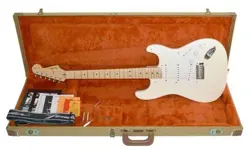 WITH HARD CASE FENDER USA ERIC CLAPTON UD STRATOCASTER OWT