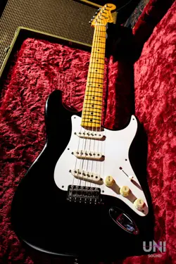 FENDER AMERICAN VINTAGE 57 STRATOCASTER MN BLK 1998 (1998)
