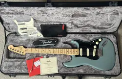 FENDER AMERICAN PROFESSIONAL