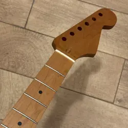 DIY 22 FRET ROASTED MAPLE STRAT GUITAR NECK NITRO SATIN FOR FENDER STRATOCASTER