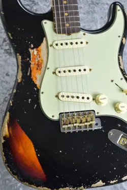 FENDER CUSTOM SHOP 1963 STRATOCASTER SUPER HEAVY RELIC SUPER FADED AGED BLACK OV