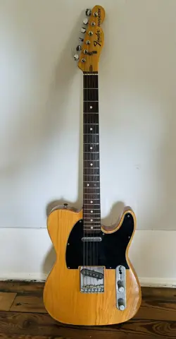 WITH WALNUT FRETBOARD