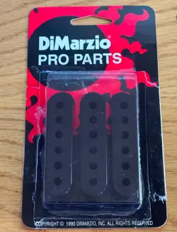 DIMARZIO PICKUP COVERS SET OF 3 FOR FENDER STRAT/STRATOCASTER - BLACK - OPEN BOX