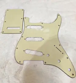 FENDER USA STRATOCASTER AMERICAN PERFORMER PICKGUARD AND BACKPLATE MINT GREEN