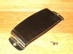 FENDER 1976 CHROME JAZZ BASS PICKUP COVER