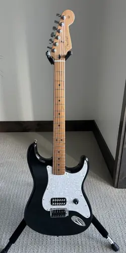 2023 FENDER LIMITED EDITION PLAYER STRATOCASTER GUITAR UPGRADED & MODIFIED FSR