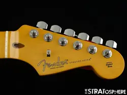 FENDER AMERICAN PROFESSIONAL II STRAT NECK W/ TUNERS USA ROLLED MN, MAPLE