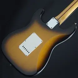 FENDER JAPAN  USED STD 54 (TABACCO SUNBURST)  SN. I018280 NO.DG224