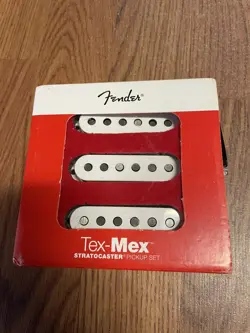 FENDER STRATOCASTER TEX