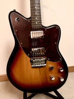 FENDER SQUIER PARANORMAL TORNADO ELECTRIC GUITAR EXCELLENT CONDITION 