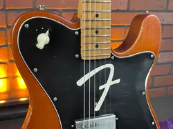 FENDER 