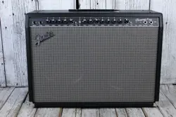 FENDER CHAMPION II 100 ELECTRIC GUITAR AMPLIFIER 2X12 COMBO AMP WITH FOOTSWITCH